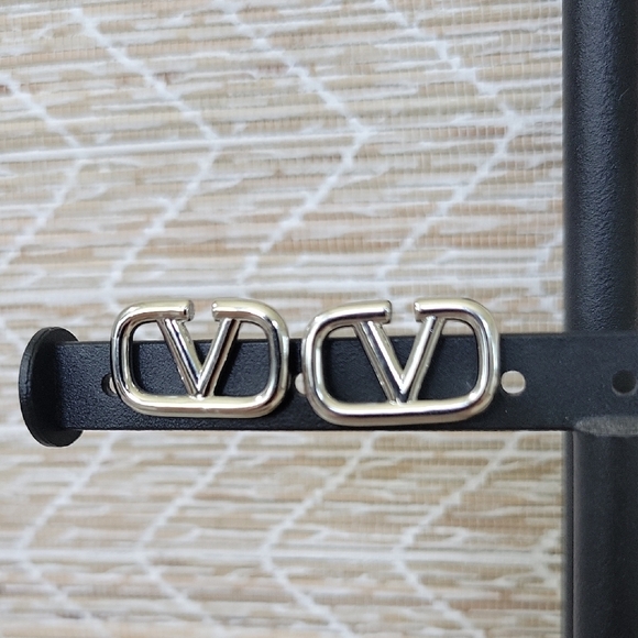 Silver Designer Logo Cufflinks - Picture 2 of 2